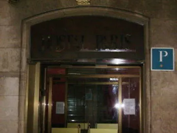 Hostal Paris Барселона