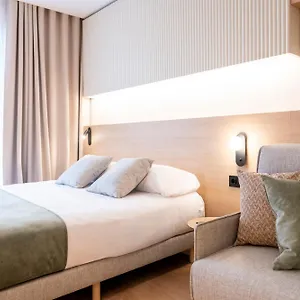 3* Apartahotel Atenea Calabria